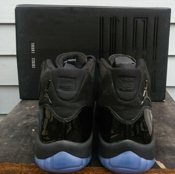 Nike Air Jordan 11 XI Cap and Gown Mens size 11 - Picture 2 of 8